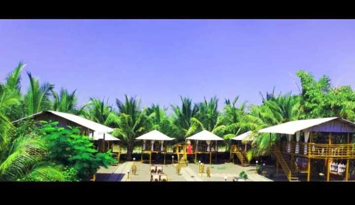 Oyo 81018 Moonlight Farm Stays Solapur Εξωτερικό φωτογραφία